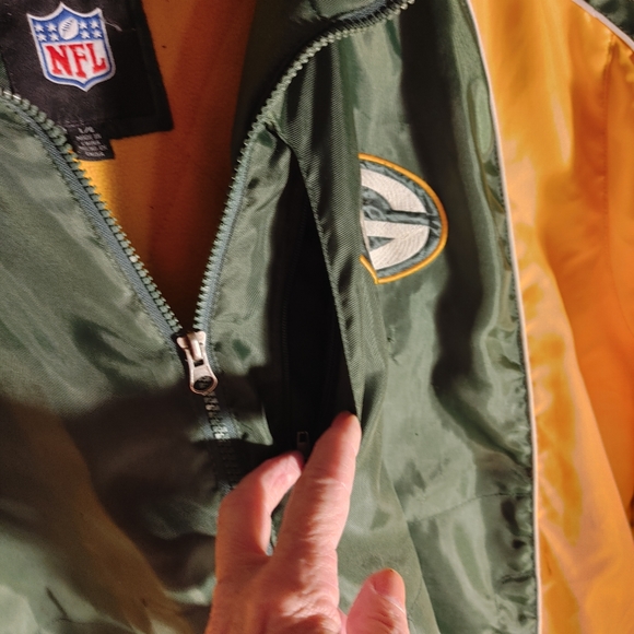 NFL G111 Apparel Insulated No Hood Green Bay Packers Size Large Jacket Zip up - Picture 5 of 13
